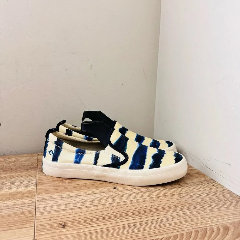 Sperry Women's Crest Twin Gore Slip-On Sneakers White And Blue Size 8